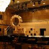 KAOX Wellpappmöbel im Theater Bühne 1 Gewandhaus Leipzig mit Bühnenbild aus Wellpappmöbeln